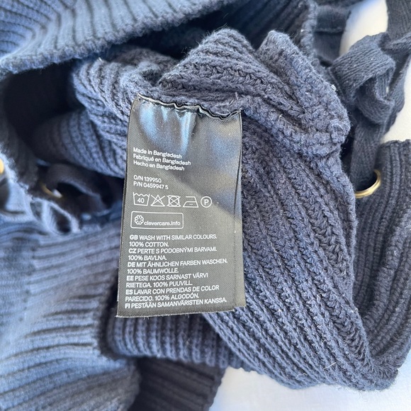 H&M | Navy Ribbed Knit Sweater With Lacing - Picture 15 of 16